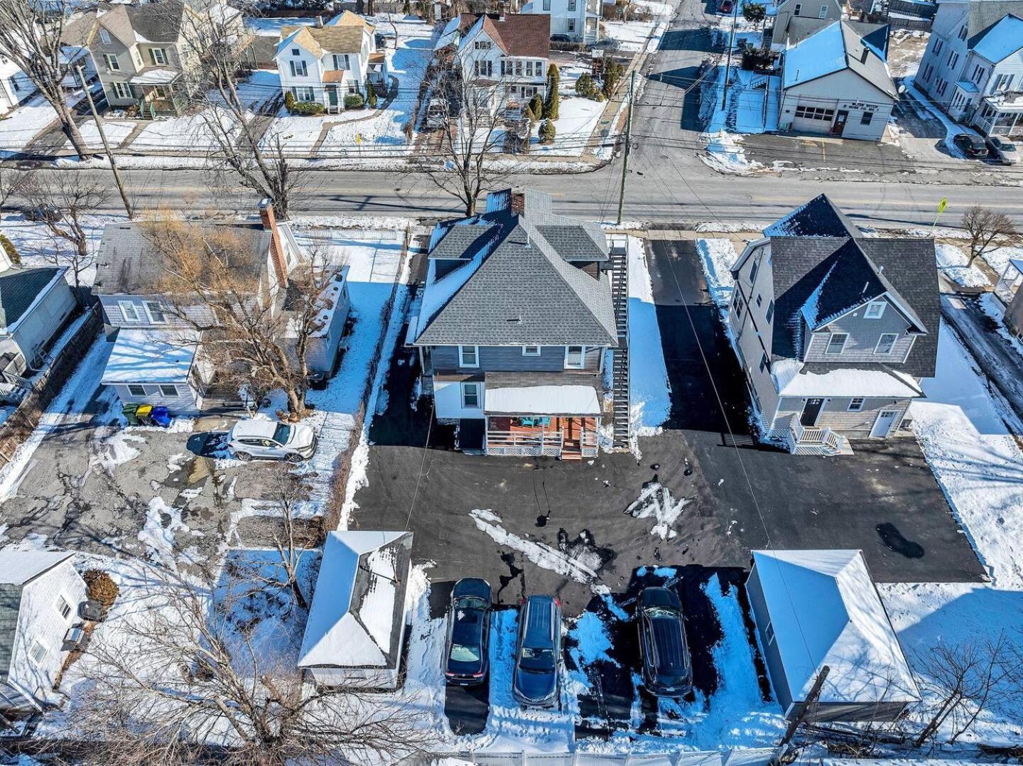Welcome To Hat City Danbury, A Suburban Retreat Buitenkant foto