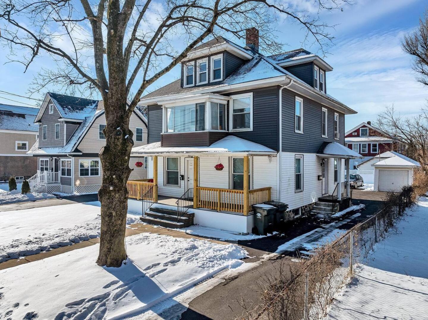 Welcome To Hat City Danbury, A Suburban Retreat Buitenkant foto
